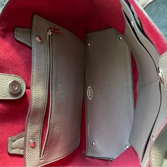 Tod’s Gray Genuine Leather Tote Bag - Picture 4 of 14